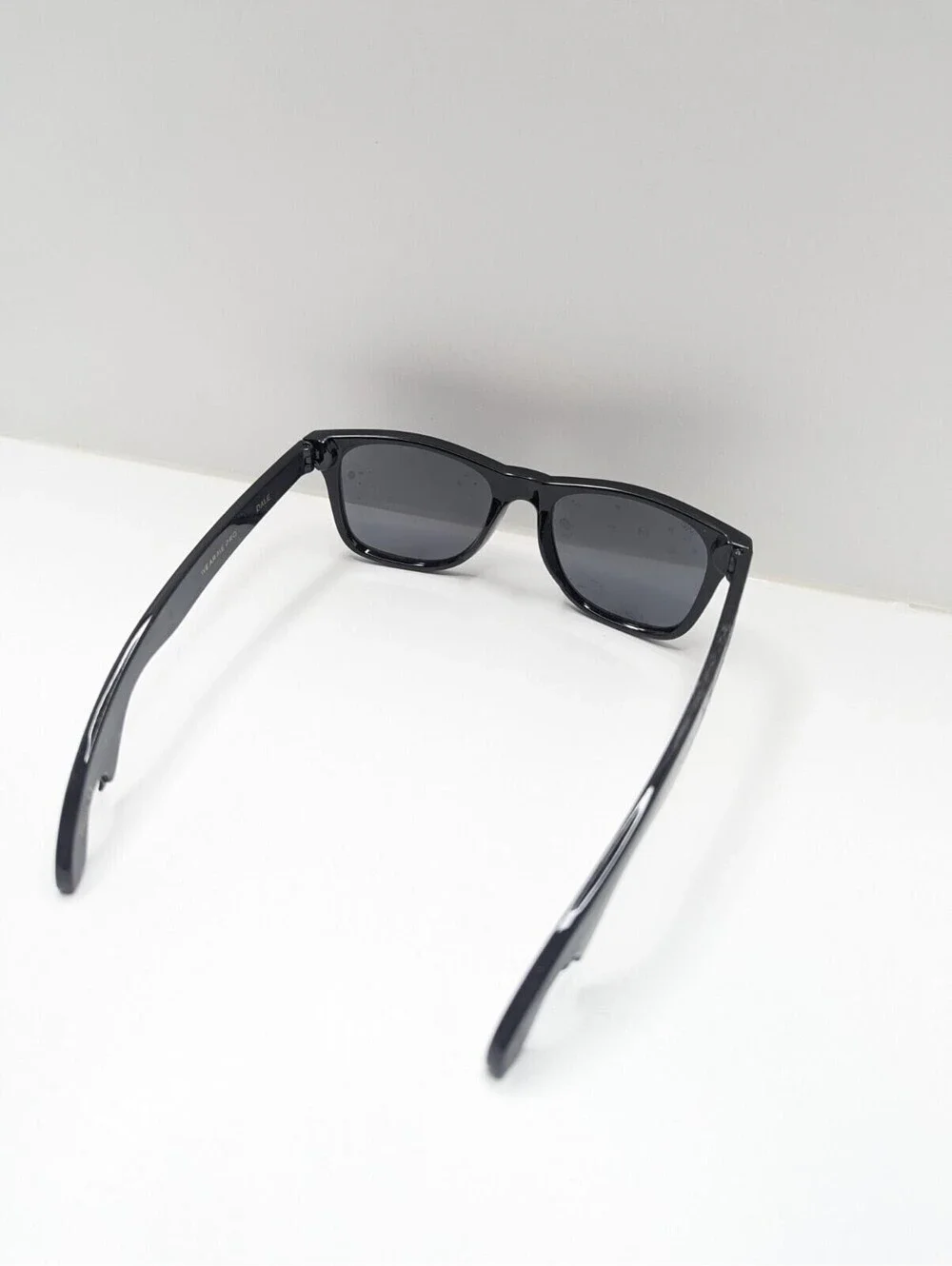 Wear Me Pro Sunglasses DALE WAY054 Size: 53-20-154 Black Frames Classic Style